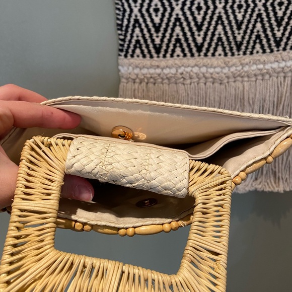 a new day Tan and Cream Clutch - Picture 4 of 4